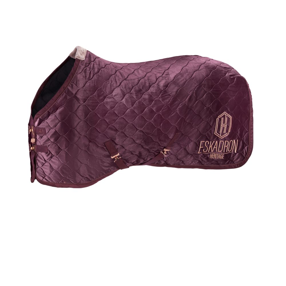 Eskadron Abschwitzdecke VELVET Heritage 23/24 cassis 1,55 m Eskadron Abschwitzdecke VELVET Heritage 23/24 cassis 1,55 m