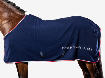 Tommy Hilfiger Abschwitzdecke Genesis Desert Sky 145cm Tommy Hilfiger Abschwitzdecke Genesis Desert Sky 145cm
